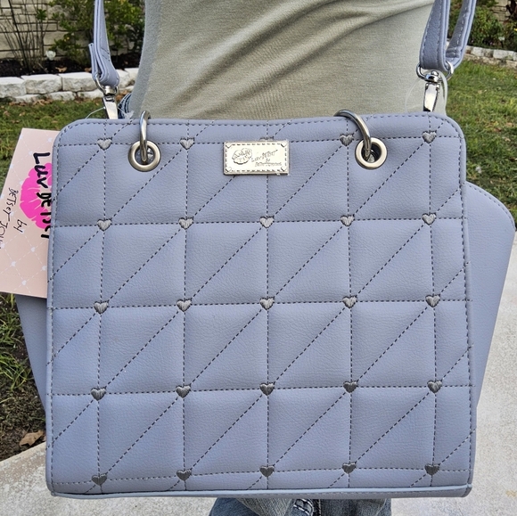 BETSEY JOHNSON PURPLE QUILTED HEART LUV BETSEY SATCHEL w/ CHAIN HANDELS